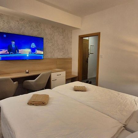 Apartman Kragujevska Žilina Buitenkant foto