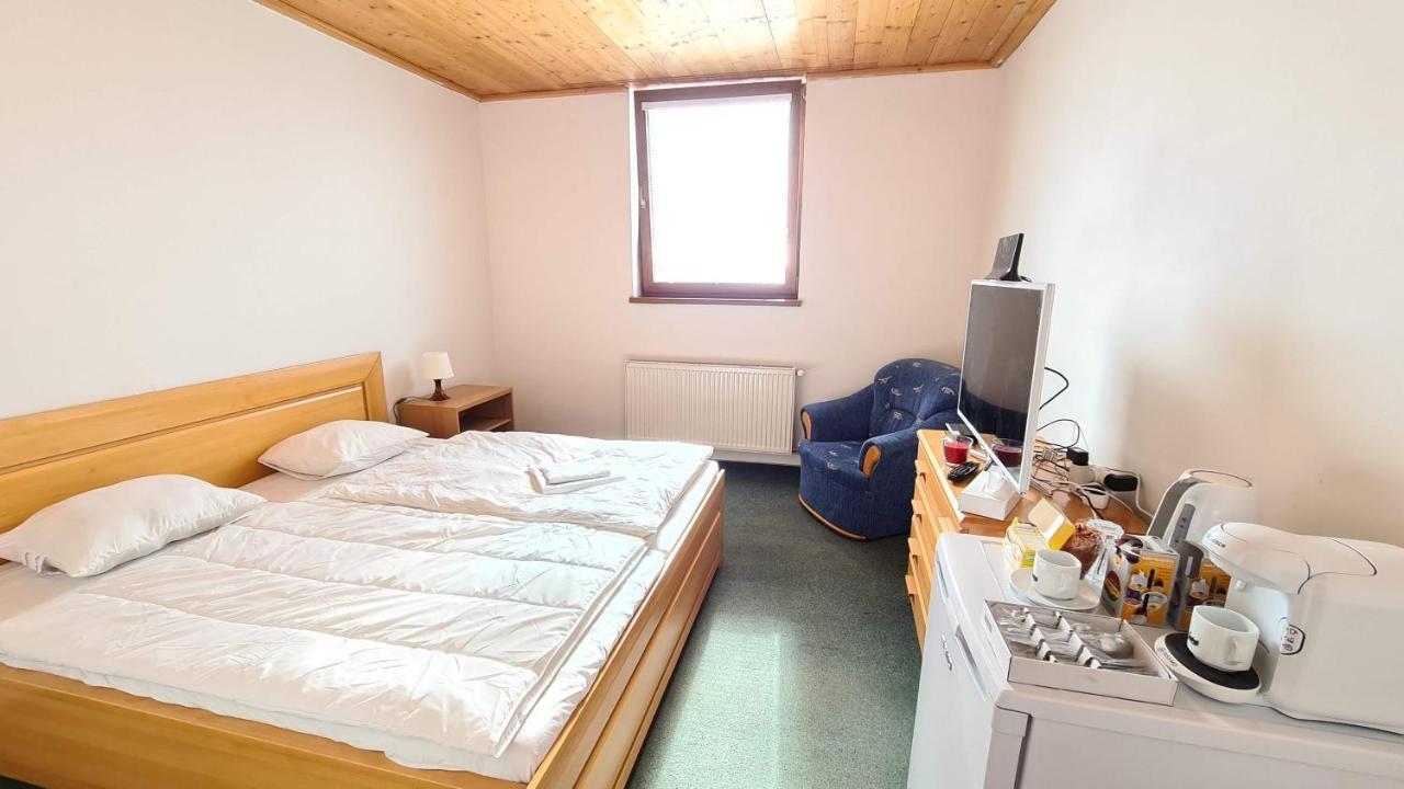 Apartman Kragujevska Žilina Buitenkant foto