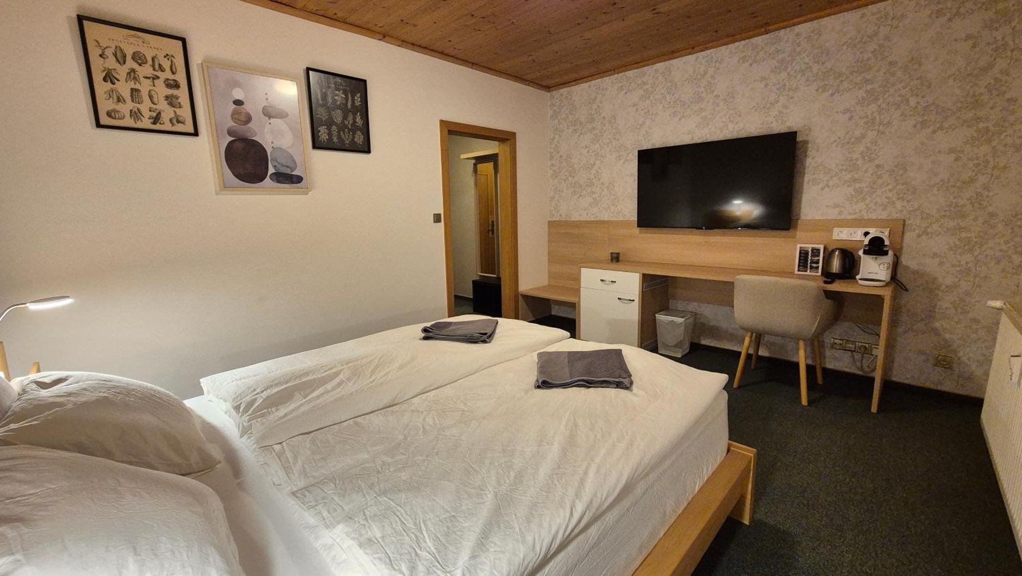 Apartman Kragujevska Žilina Buitenkant foto
